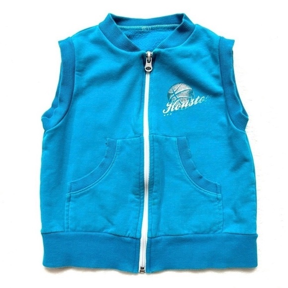 ⭐️ 5 for $25 A Set of Carter’s Striped Blue & Grey Shorts & Blue Vest Size 3 T - Picture 8 of 11